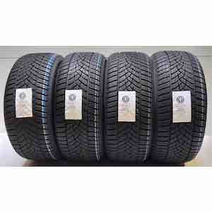 GOODYEAR ULTRAGRIP PERFORMANCE+ 235/50R17