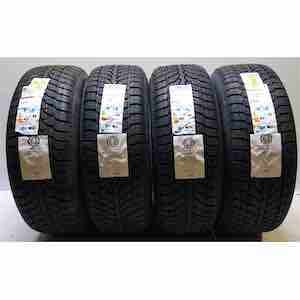 BRIDGESTONE BLIZZAK LM-80 EVO 245/65R17