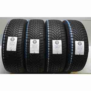BRIDGESTONE BLIZZAK LM005 235/60R18
