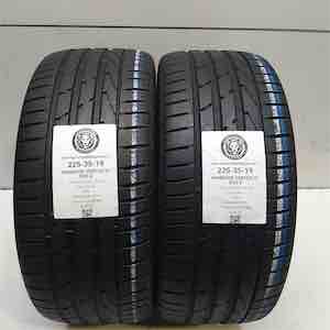 HANKOOK VENTUS S1 EVO2 225/35R19