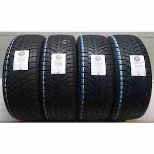 BRIDGESTONE BLIZZAK LM-80 EVO 255/55R19