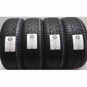 TOYO SNOWPROX S953 215/50R18