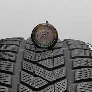 PIRELLI SCORPION WINTER 255/55R19