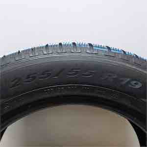PIRELLI SCORPION WINTER 255/55R19