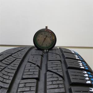 PIRELLI SOTTOZERO W210