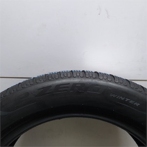 PIRELLI P ZERO WINTER 245/50R19