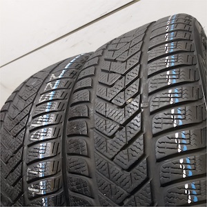 PIRELLI WINTER SOTTOZERO 3 225/45R17