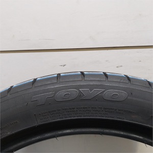 TOYO PROXES R51A 215/45R18