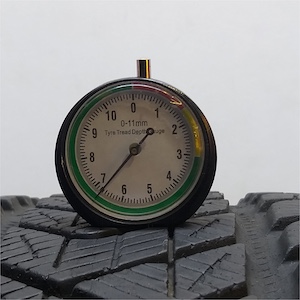 PIRELLI SCORPION WINTER 255/55R19