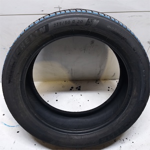MICHELIN PILOT ALPIN 5 SUV 235/50R20