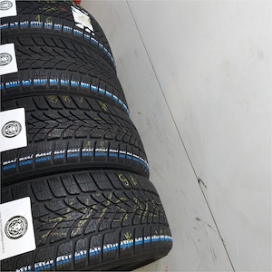 DUNLOP SP WINTER SPORT 4D 205/45R17