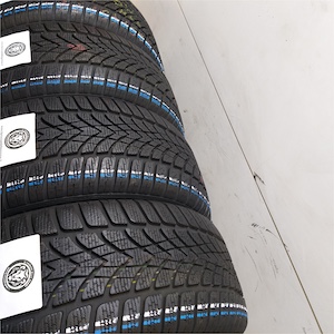 DUNLOP SP WINTER SPORT 4D 225/45R17
