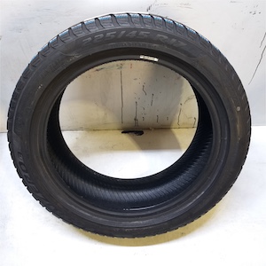 PIRELLI WINTER SOTTOZERO 3 RFT 225/45R17