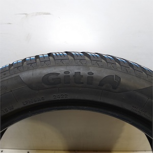 GITI GITIWINTER W2 225/50R18
