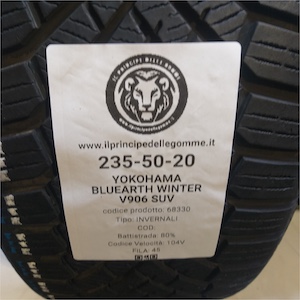 YOKOHAMA BLUEARTH WINTER V906 SUV 235/50R20