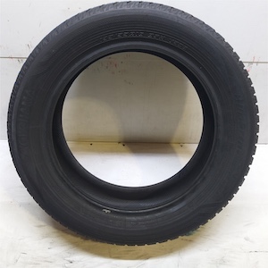 YOKOHAMA BLUEARTH WINTER V906 195/55R16