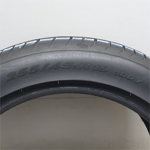 PIRELLI P ZERO 255/45R19