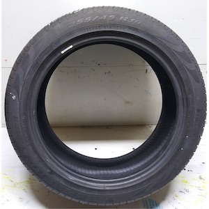 PIRELLI SCORPION VERDE 255/45R19