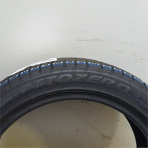PIRELLI WINTER SOTTOZERO 3 225/45R17