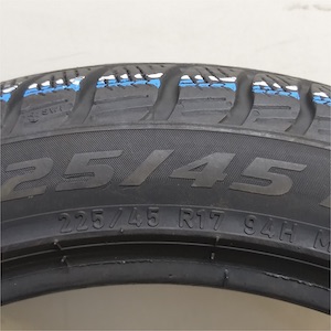 PIRELLI WINTER SOTTOZERO 3 225/45R17