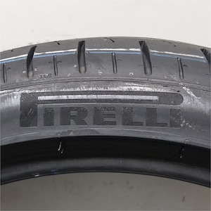 PIRELLI P ZERO PZ4 255/35R20